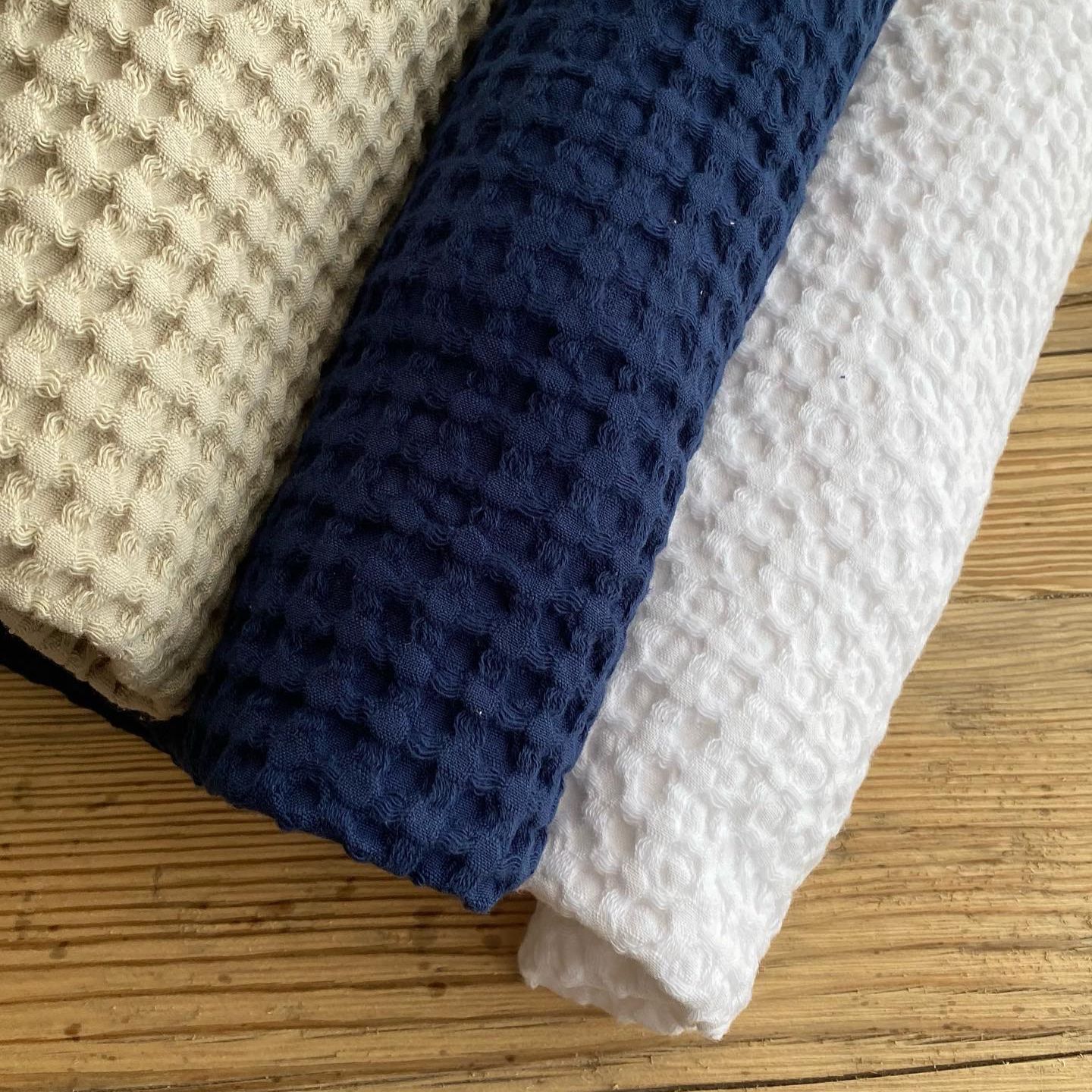 Asciugamani spugna di cotone Nido d'ape Club bianco blu sabbia